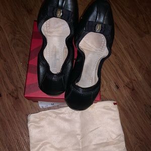 Salvatore Ferragamo joy ballet flats.